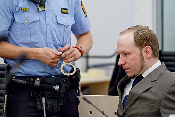 Większość Norwegów chce, by Anders Breivik trafił do więzienia