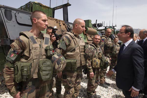 Niezapowiedziana wizyta prezydenta Francji w Afganistanie