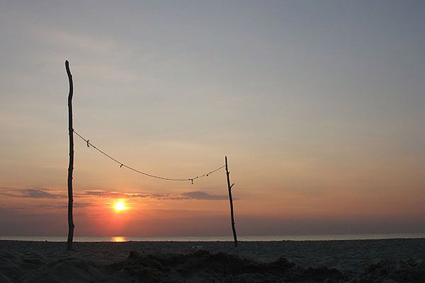 Toksyczna substancja zanieczyściła plażę w Czołpinie