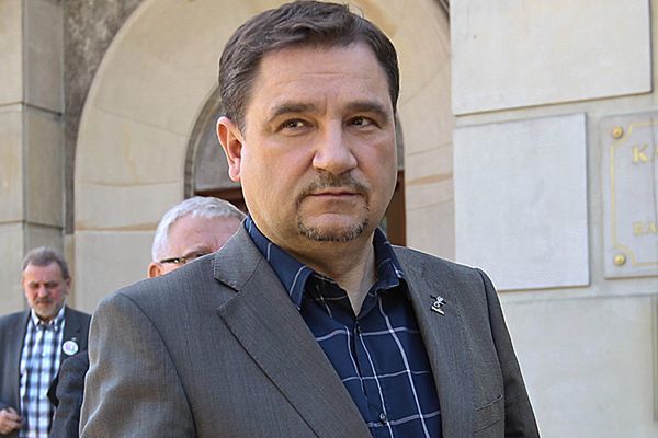 Przewodniczący "S" Piotr Duda nie wpuszczony do senatu