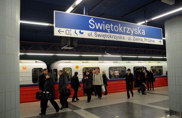 Trzy najbliższe weekendy bez stacji metra "Świętokrzyska"