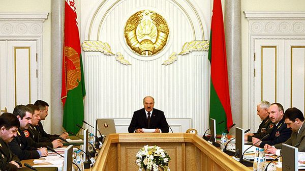 Łukaszenka potwierdził istnienie listy osób objętych zakazem wyjazdu