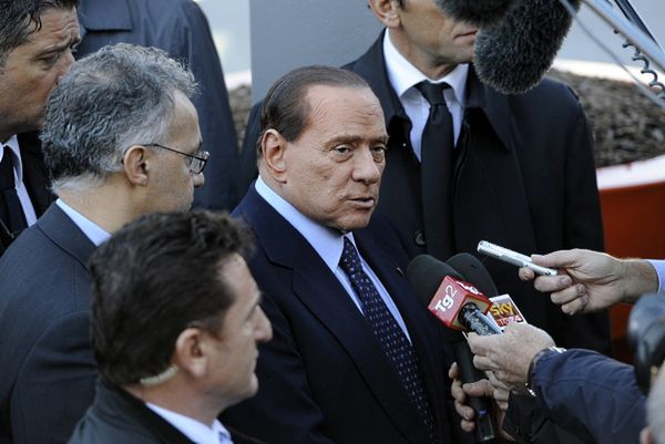 Berlusconi: moja rezydencja to nie harem