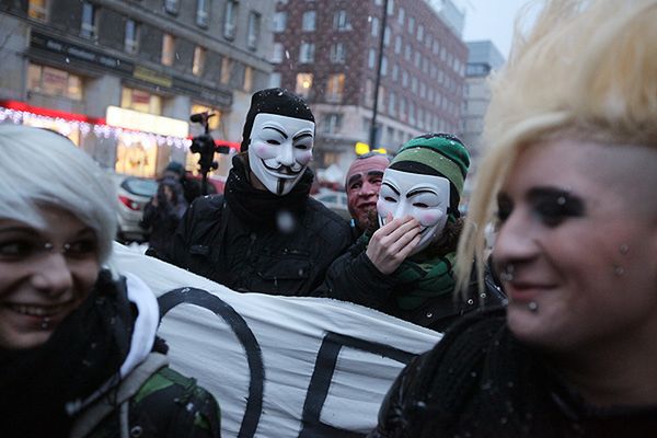 "Rety, zabierają internety" - protesty w trzech miastach