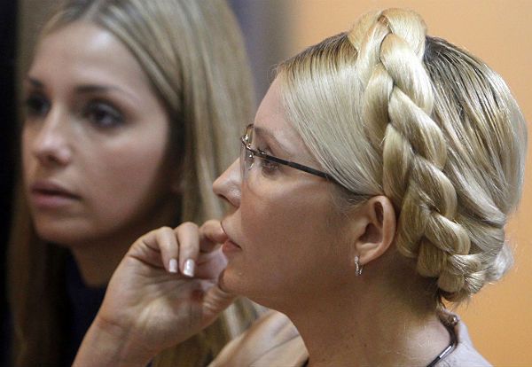 "Tymoszenko straciła przytomność po nieznanych lekach"