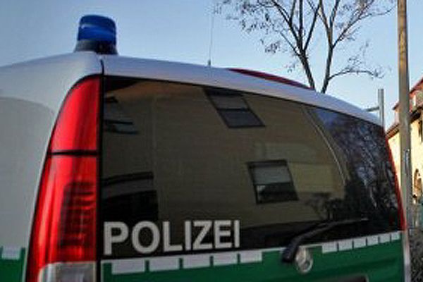 Düsseldorf: mężczyzna z siekierą zaatakował ludzi. Możliwy zamach terrorystyczny