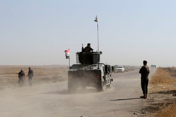 Siły irackie i kurdyjskie coraz bliżej Mosulu
