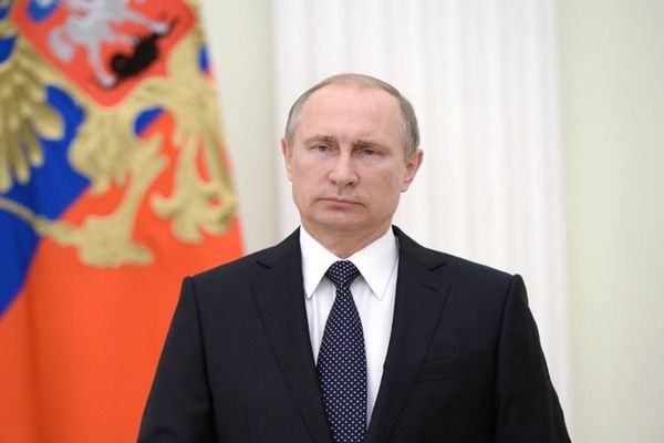 Eksperci: Władimir Putin konsoliduje władzę