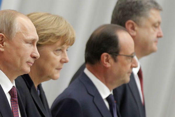 Merkel, Hollande, Poroszenko i Putin chcą zawieszenia broni