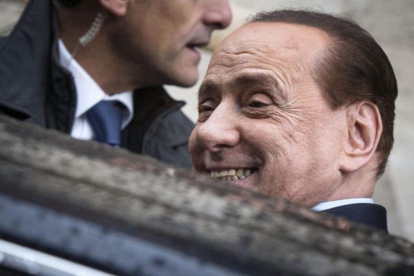 Berlusconi kończy odbywanie zastępczej kary w domu opieki