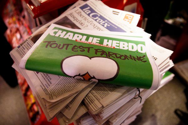 Na kilka tygodni zawieszono wydawanie "Charlie Hebdo"