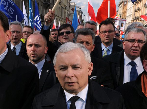 PO: marsz PiS 13 grudnia może doprowadzić do wielkich strat i niszczenia mienia w stolicy