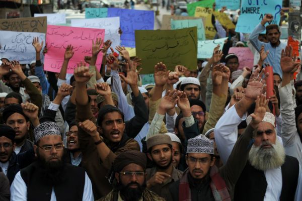Wielotysięczny protest przeciwko "Charlie Hebdo" w Karaczi