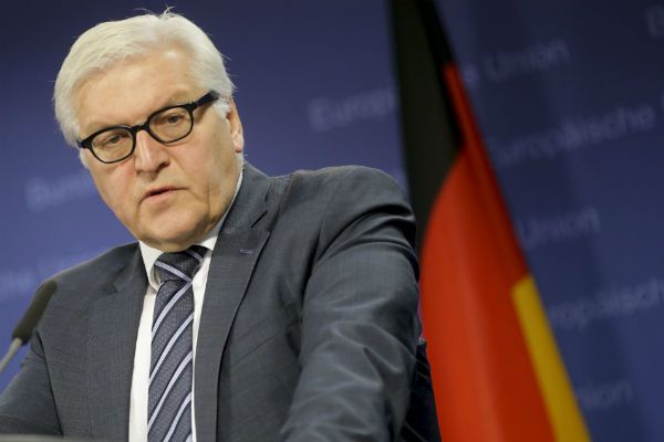 Steinmeier: Rosja i Ukraina uzgodniły wycofanie ciężkiej broni