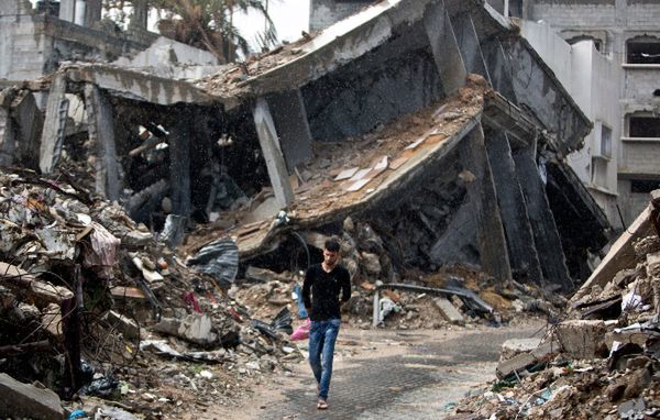 Amnesty International: Izrael popełnił zbrodnie wojenne podczas wojny w Gazie w lecie