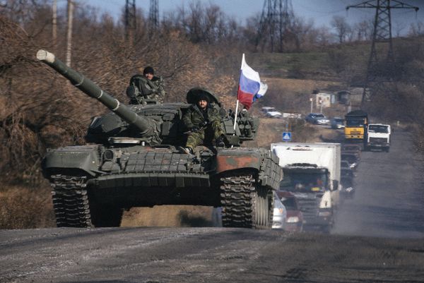 Ukraina: mimo zawieszenia broni ponowny ostrzał na wschodzie. Władze wprowadzają zakaz lotów