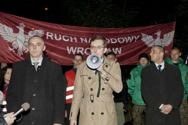 Pikieta przy romskim koczowisku. Głos zabrał kandydat na prezydenta Wrocławia