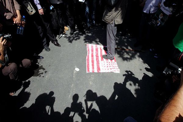 Trzech amerykańskich obywateli zatrzymanych w Iranie