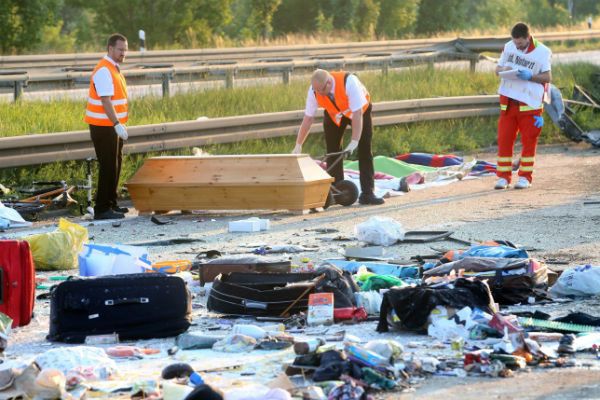 Zidentyfikowano siedem ofiar wypadku drogowego pod Dreznem