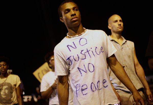 Kolejny protest w Ferguson ws. śmierci czarnoskórego nastolatka