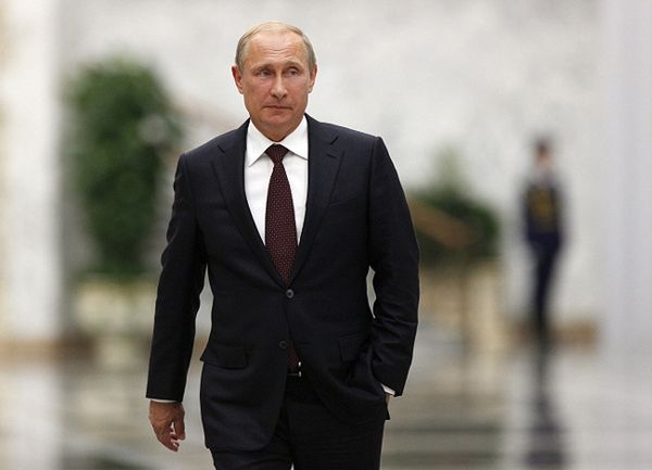 Akceptacja dla Putina wśród Rosjan spadła, ale wciąż przekracza 80 proc.