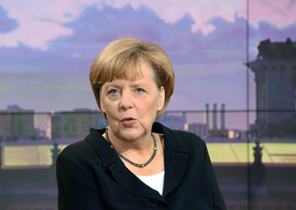Angela Merkel: na spotkaniu Putina i Poroszenki w Mińsku nie będzie przełomu