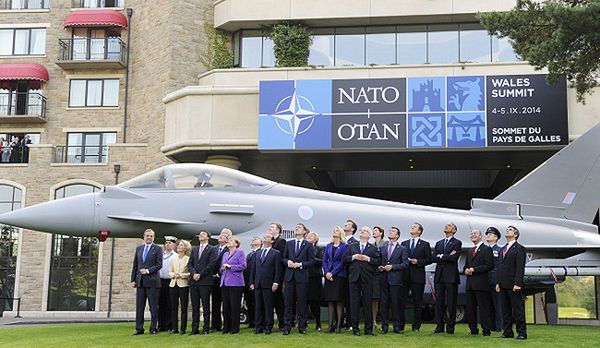 Francuski ekspert: co więcej może zrobić NATO? Interwencja byłaby sprzeczna z prawem