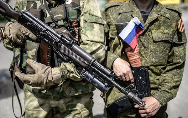 Rosja: nie wysłaliśmy żołnierzy na Ukrainę. Ukraina: dwa tysiące zabitych