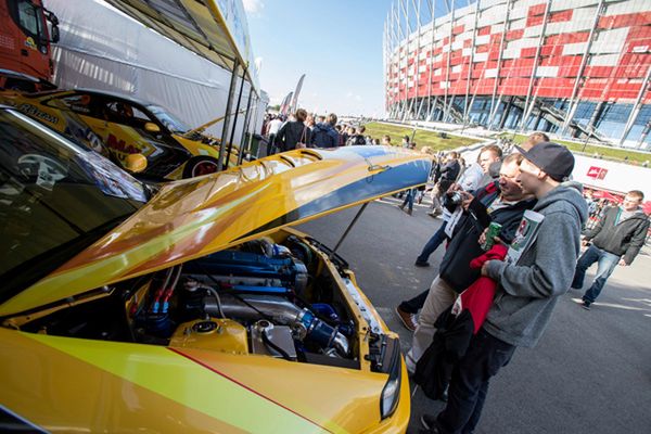 Moc pokazów specjalnych na VERVA Street Racing