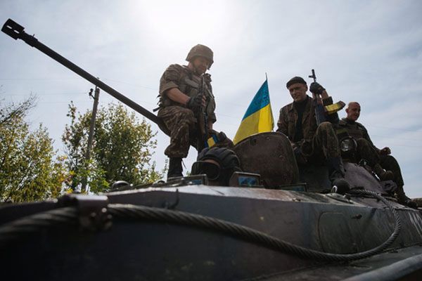 Ministerstwo obrony Ukrainy: państwa NATO już zaczęły dostarczać nam broń