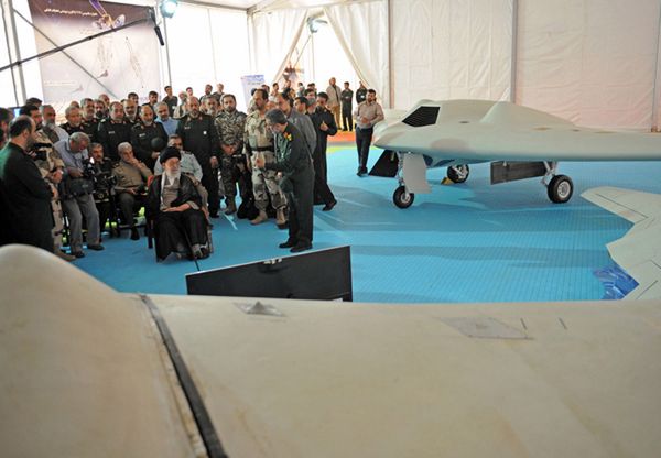 Iran pokazał światu kopię amerykańskiego drona. Mistyfikacja czy sukces inżynierii?