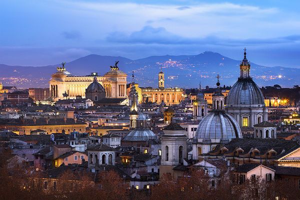 Korupcja w Rzymie. Diecezja apeluje o modlitwę za miasto
