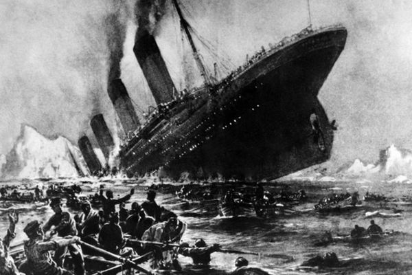 Ryzyko trafienia na górę lodową - większe, niż w czasach Titanica