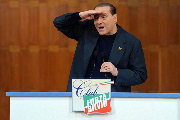 Włochy: Berlusconi może przejść resocjalizację pracując w schronisku lub stajni