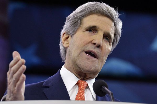 Amerykański sekretarz stanu John Kerry grozi Rosji