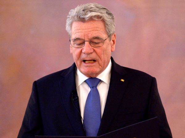 Prezydent Niemiec Joachim Gauck proponuje okrągły stół na Ukrainie