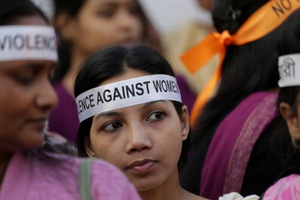Indie: trzech mężczyzn skazanych na 20 lat więzienia za gwałt