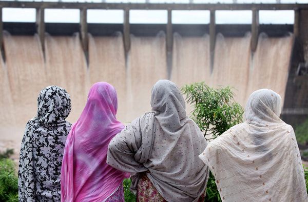 W ciągu niecałej doby oblano kwasem pięć młodych kobiet w Pakistanie