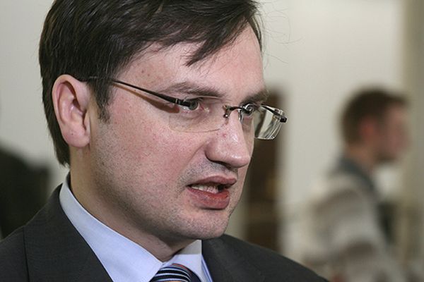 Zbigniew Ziobro wzywa prezydenta do reakcji w sprawie PKW
