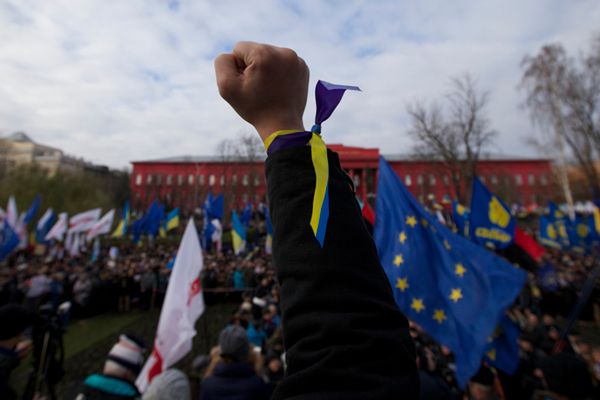Ukraina się wściekła. Jak proeuropejska demonstracja zmieniła się w antyrządowy protest?