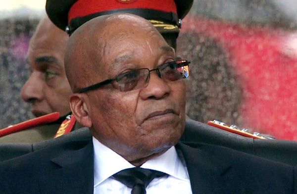Prezydent RPA Jacob Zuma wygwizdany na uroczystości w hołdzie Mandeli