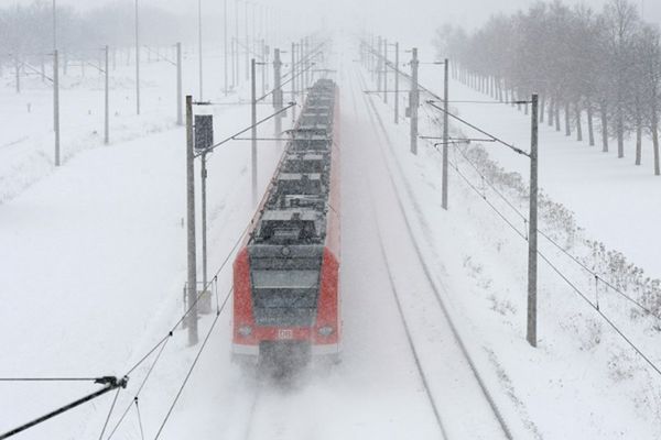 Śnieżyce utrudniły funkcjonowanie lotnisk w Turcji