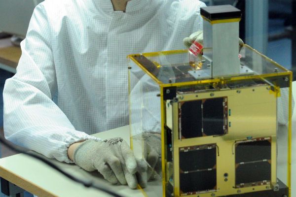 Lem, polski satelita naukowy, wystartuje w kosmos 21 listopada