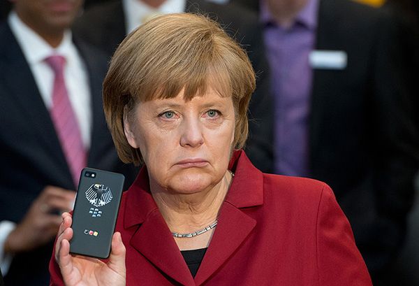 Barack Obama wiedział o podsłuchu Merkel i kazał go kontynuować