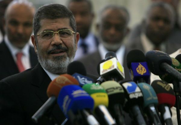 Obalony prezydent Mursi stanie przed sądem