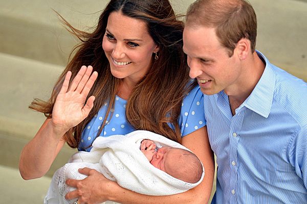 Pierwszy w świecie znaczek z okazji narodzin syna Williama i Kate