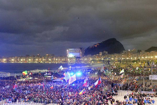 W Rio de Janeiro ciągle pada. Światowe Dni Młodzieży w deszczu
