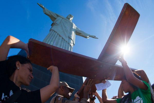 Brazylia: największa operacja policyjna w Rio de Janeiro podczas wizyty papieża