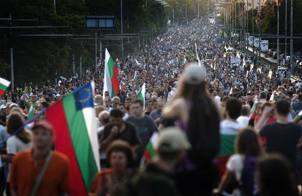 Antyrządowy protest w Sofii, doszło do starć z policją