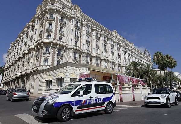 Prokuratura: klejnoty skradzione w Cannes warte 103 mln euro